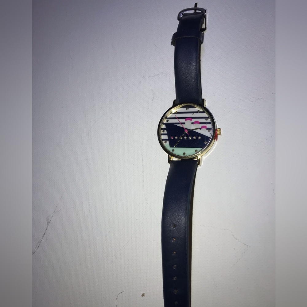 Ladies Sailor Jane Gold Tone Blue Faux Leather Cruise Ship Face Watch 7396 G6 - Picture 5 of 6